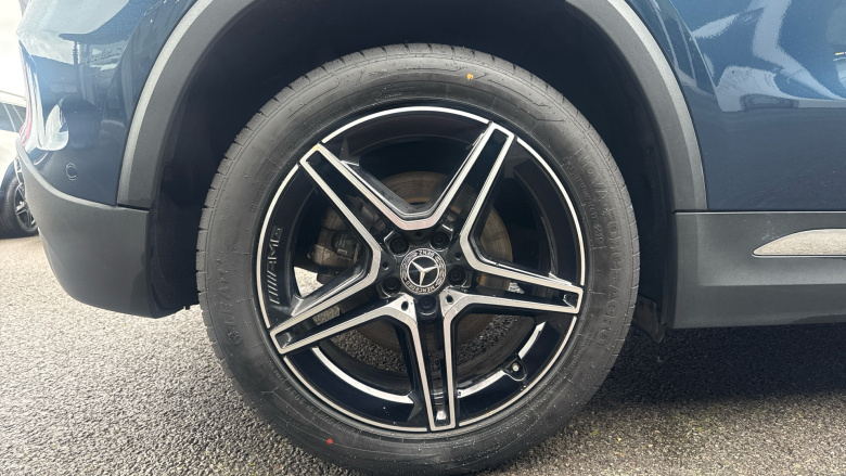 Mercedes-Benz GLA 220d 4Matic AMG Line Premium 5dr Auto Diesel Hatchback